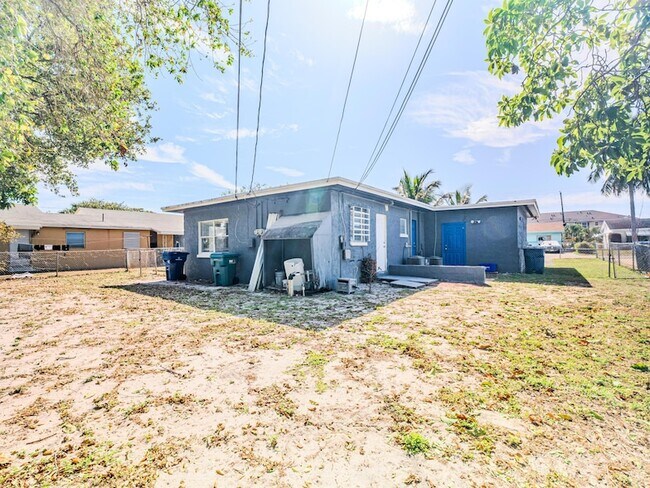 Foto del edificio - 112 W 34th St