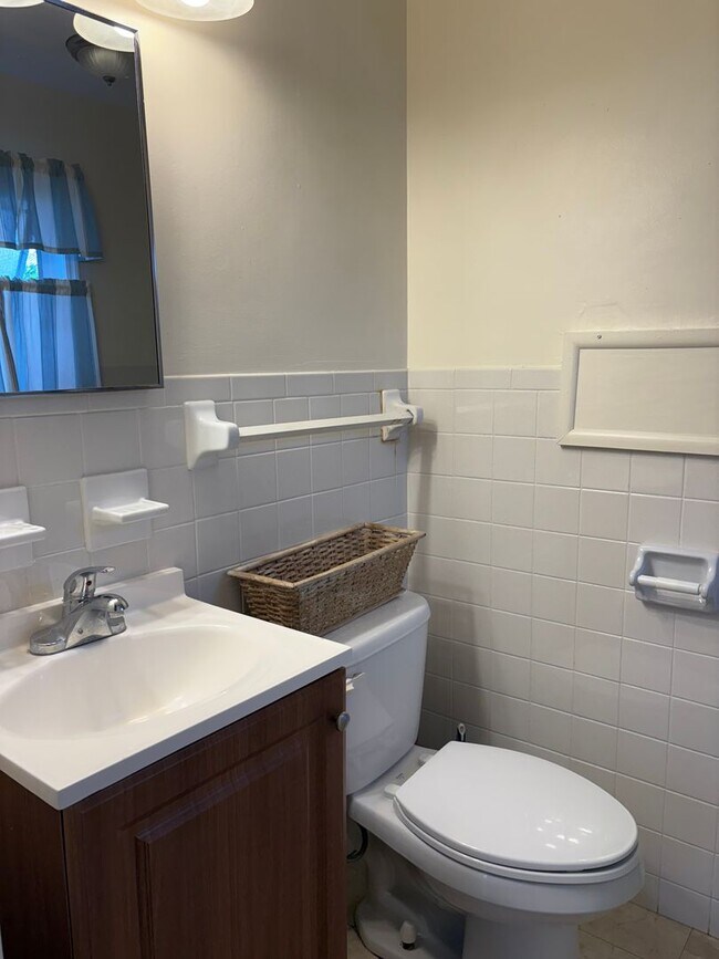 Foto del edificio - 2700 NE Indian River Dr