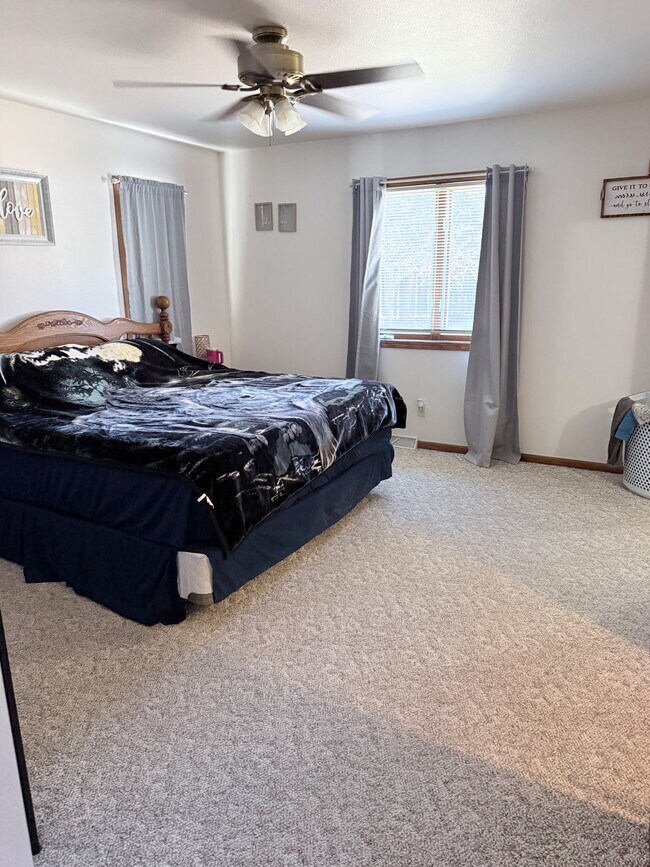 Foto del edificio - 202 Margaret Ave