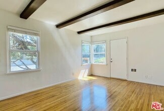 Building Photo - 2598 Amherst Ave