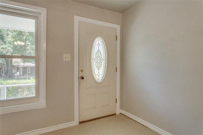 Foto del edificio - 422 Lindsey St