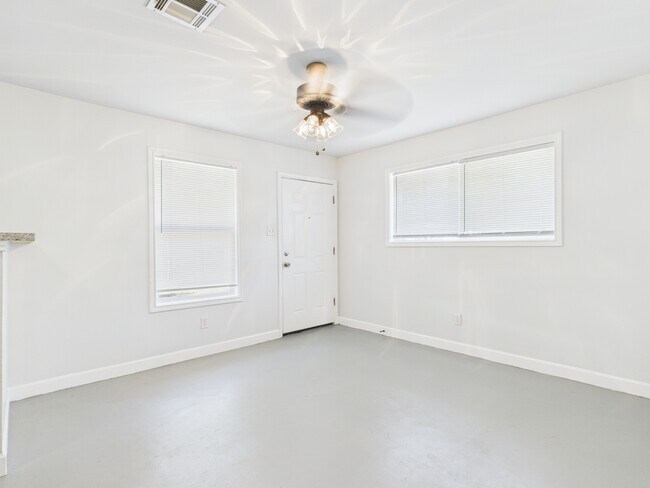 Foto del edificio - 107 Davis St