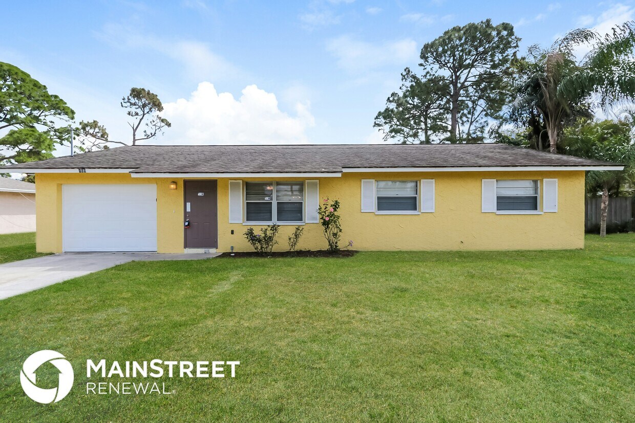 Foto principal - 159 NW Avens St