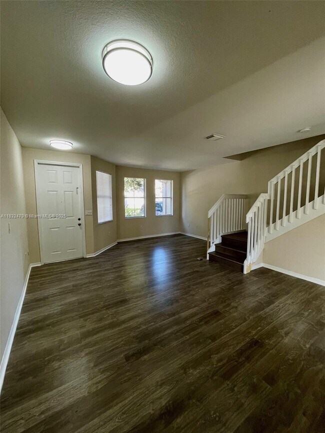 Building Photo - 13850 SW 274th Terrace