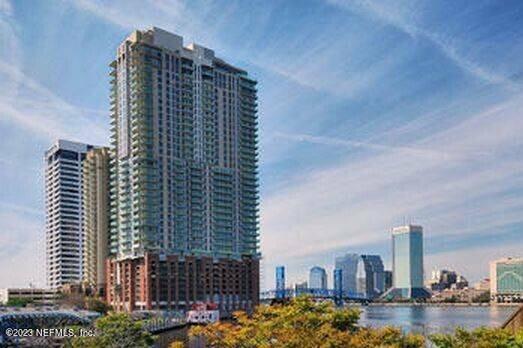 Building Photo - 1431 Riverplace Blvd