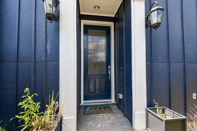 Foto del edificio - 703 Bringhurst St