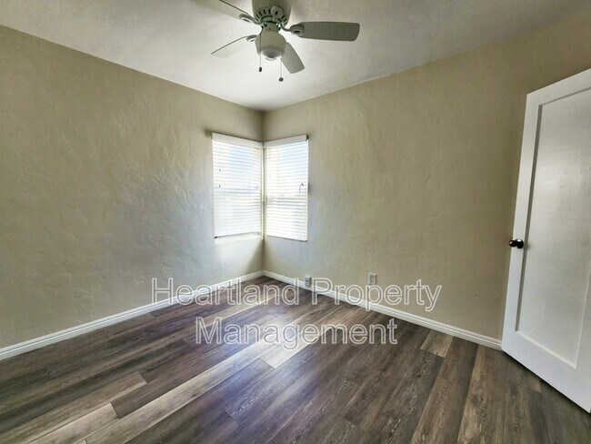 Building Photo - 3877 39th St