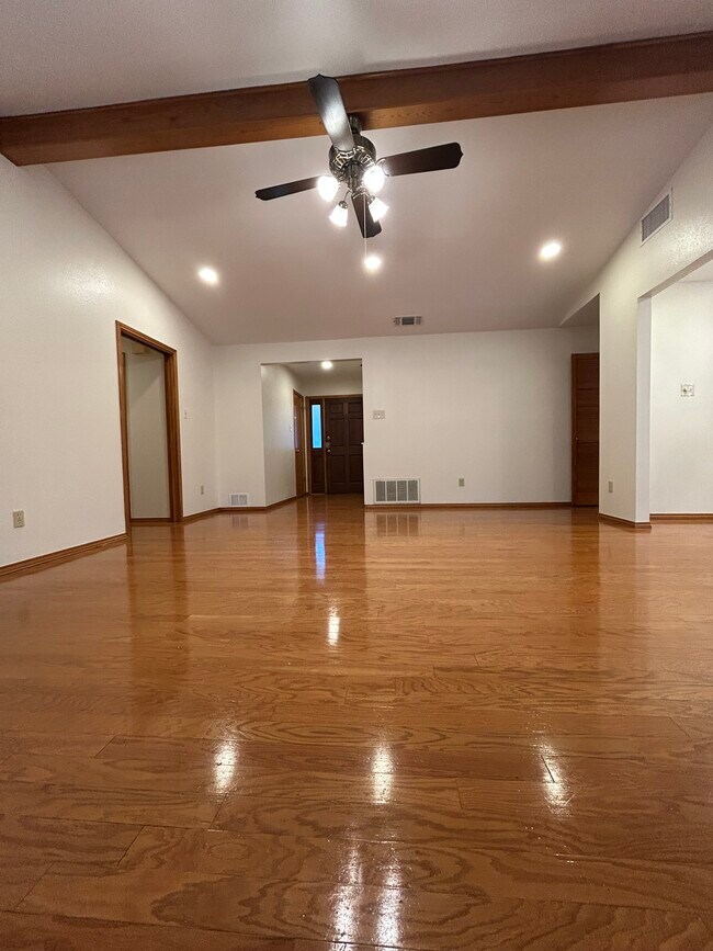 Foto del edificio - 13722 Oak Pebble