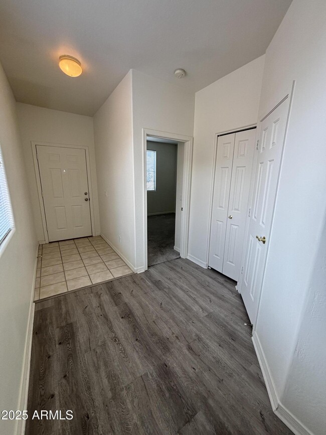 Building Photo - 1707 Arroyo Seco