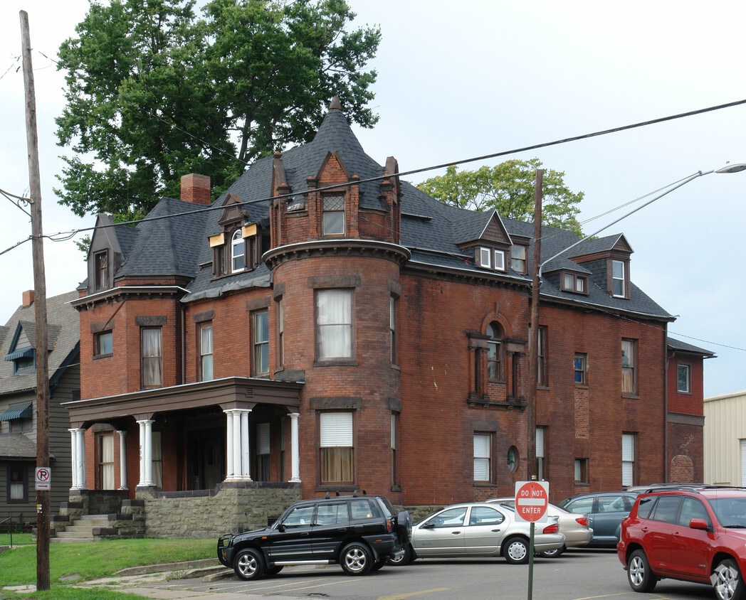 309 Elmira St, Williamsport, PA 17701 Apartments in Williamsport, PA