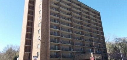 Building Photo - 1 Kanawha Terrace