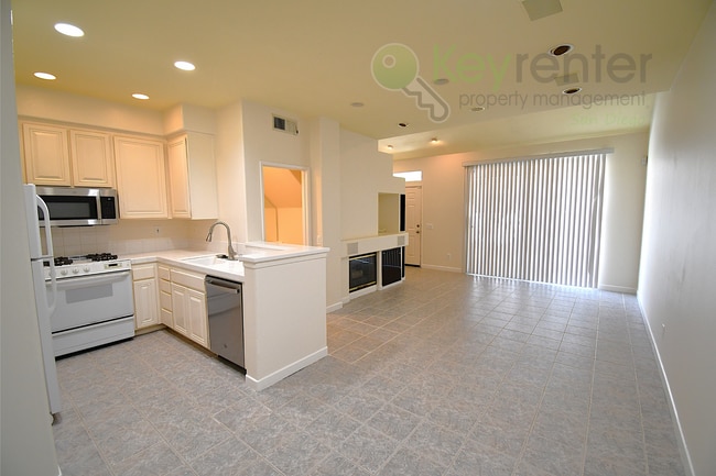 Building Photo - Carmel Valley | Palermo–Carmel Del Mar Townhome | Minutes from Del Mar beaches