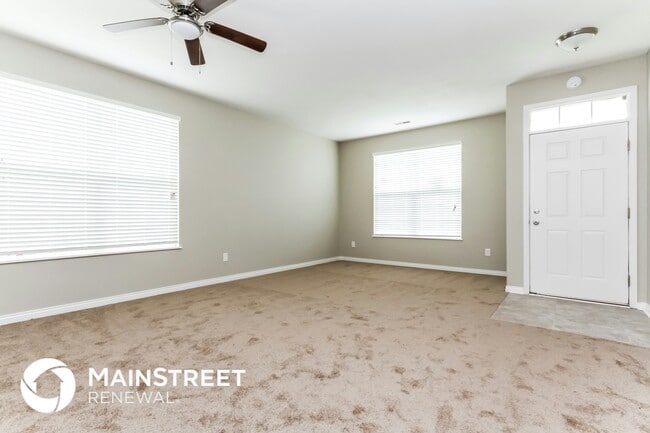 Building Photo - 1844 Venona Dr