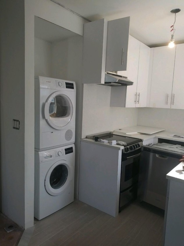 Foto principal - 244 E Houston St