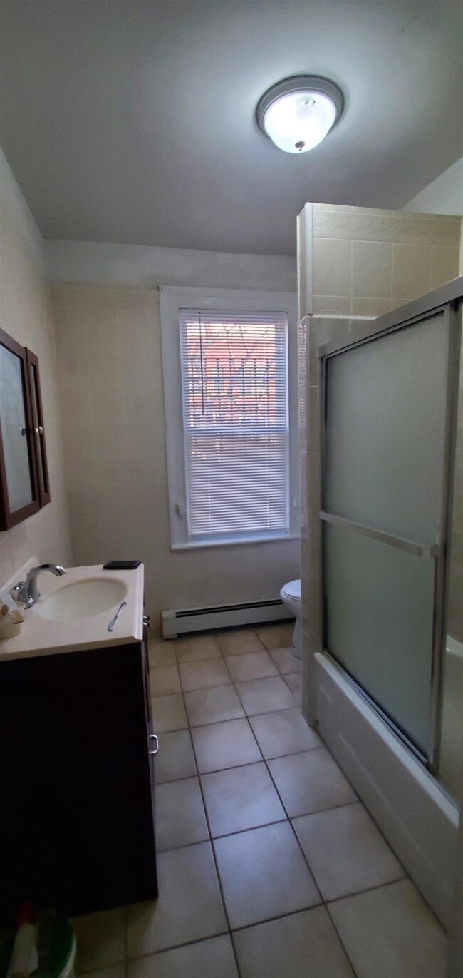 Building Photo - 300 New York Ave