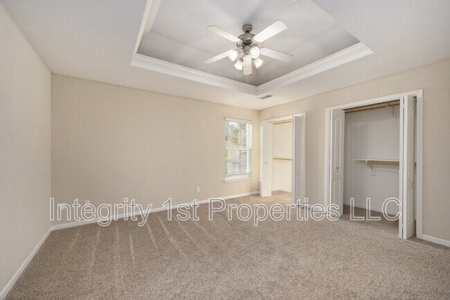 Building Photo - 5910 NW 90th Terrace