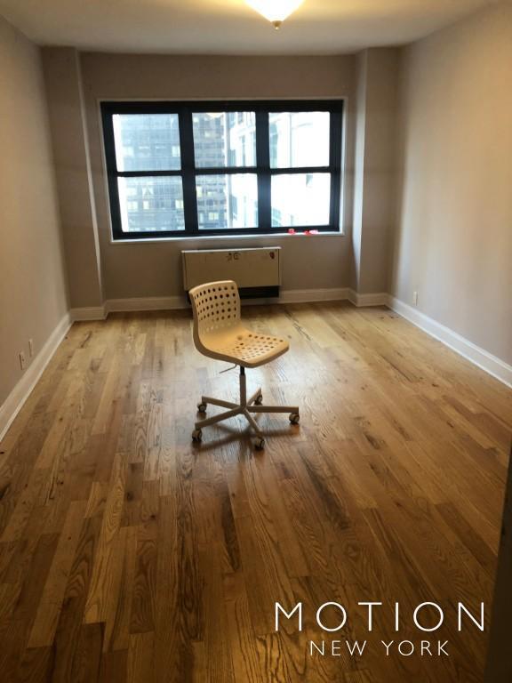 Building Photo - 3 bedroom in NEW YORK NY 10017