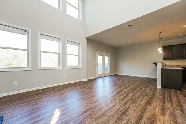 Building Photo - Elegant Two-Story Home with Open Living Space