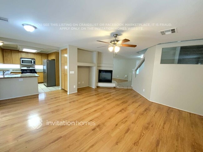 Building Photo - 10220 Crepe Myrtle Ct