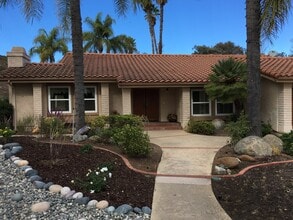 Building Photo - 3317 Vista Rocosa