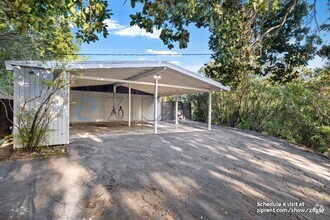 Building Photo - 757 Tofflemire Dr