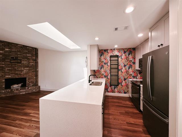 Building Photo - 4221 Spring Meadow Ln