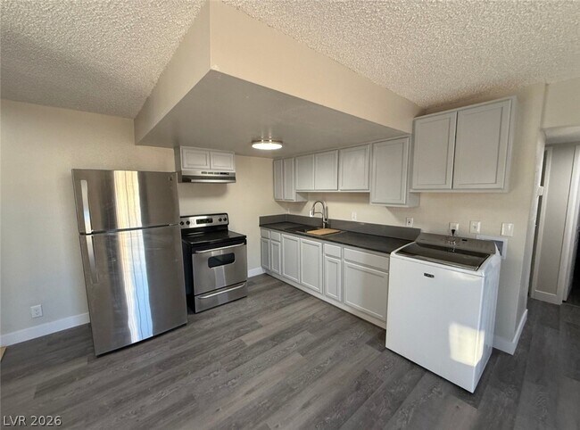 Foto del edificio - 632 Triest Ct