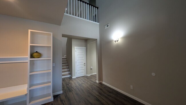 Foto del edificio - LAKE STEVENS 2700+ sq.ft House with 2 Primary suites, Family & Bonus Rooms