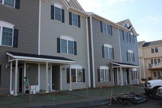 Building Photo - 1428 Katie Grv Wy