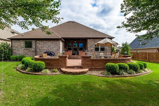 Building Photo - 3749 N Lalique Ln