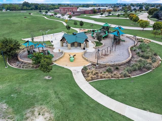 Building Photo - 9917 George Bush Dr