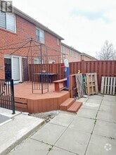 Building Photo - 17 Hollingsworth Cir