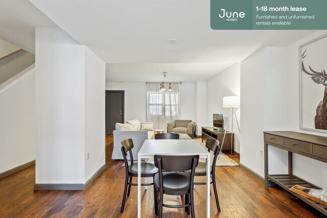 Building Photo - 1107 M St NW