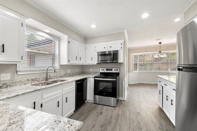 Foto del edificio - 1907 Willow Lake