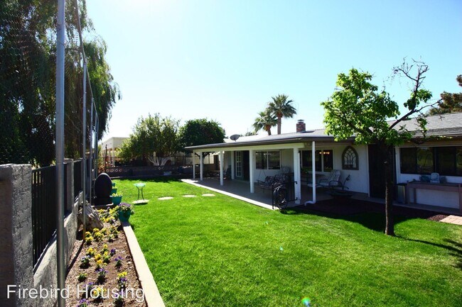 Building Photo - 2 br, 2 bath House - 635 S. Edgewater Drive