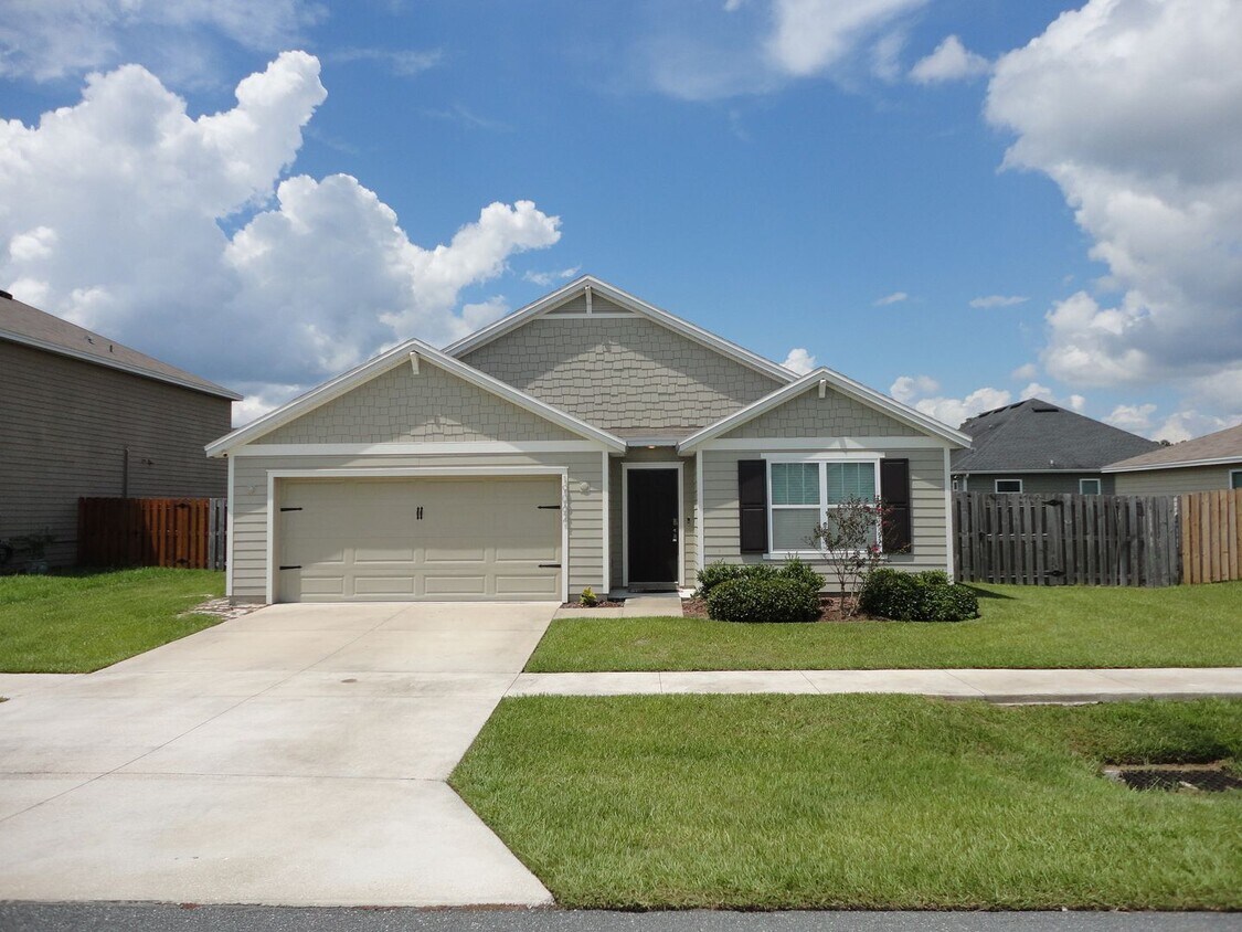 Primary Photo - 19062 NW 165th Ln