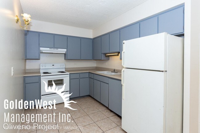 Building Photo - 2041 W Berridge Ln