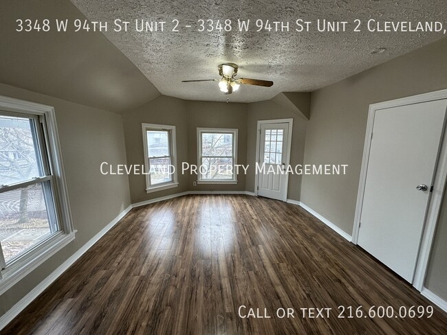 Building Photo - Renovated Cleveland Duplex