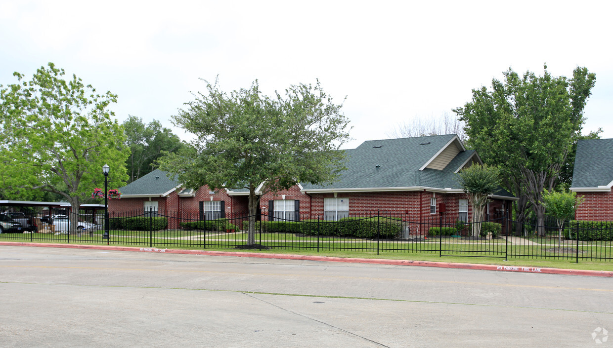 Primary Photo - BedFord apartments