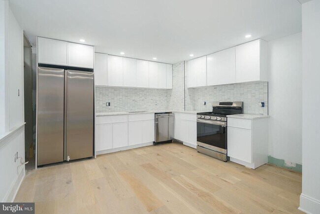 Foto del edificio - 102 Fitzwater St