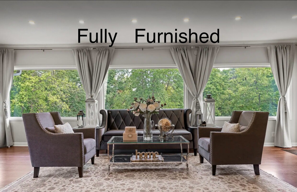 Foto principal - 15610 Holdridge Rd E