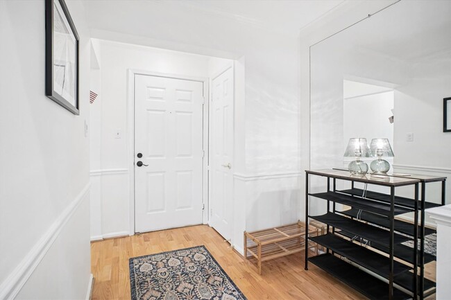 Photo - Furnished 2BR/2BA plus den located at Tuck... House