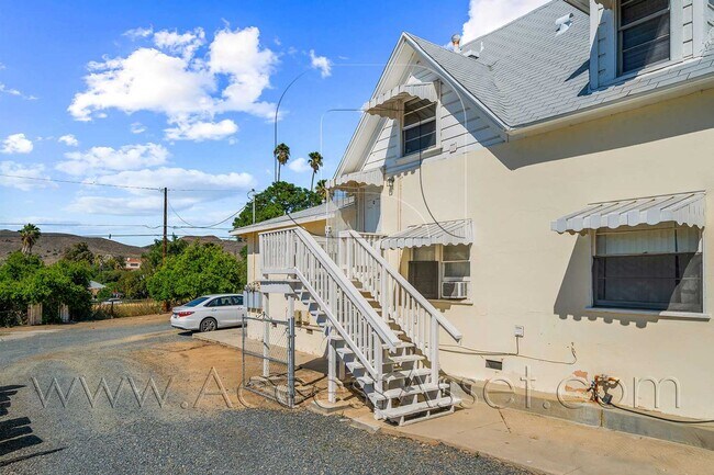 Foto del edificio - Large Studio/1 Bath With Beautiful Views I...
