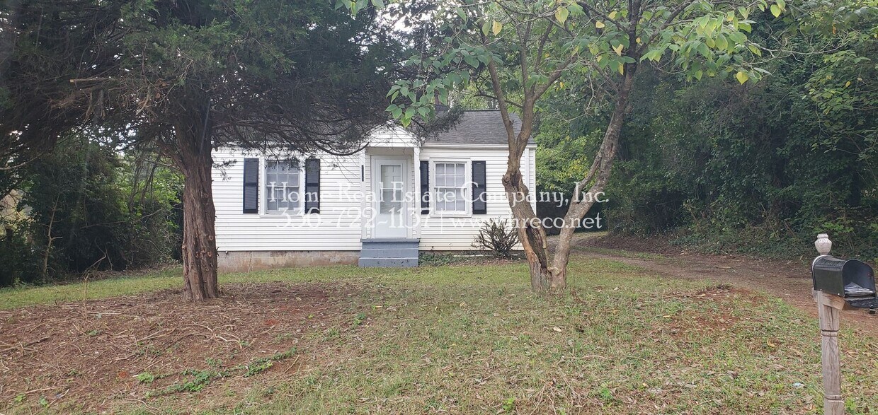 Photo - 2348 Bethabara Road