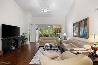 Building Photo - 23785 Clear Spring Ct