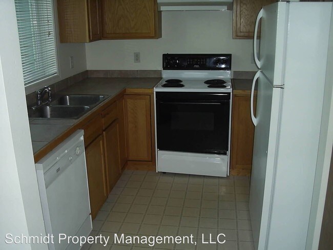 Building Photo - 3 br, 2 bath Apartment - 612 South 15th Ave