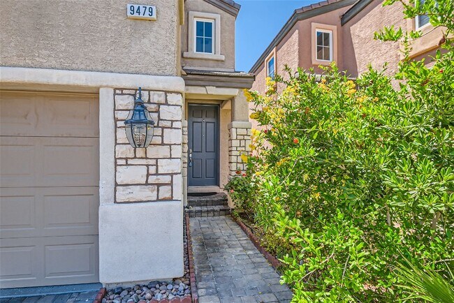 Building Photo - 9479 Van Halen Ln