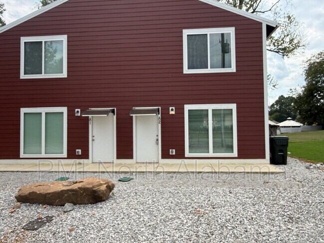 Foto del edificio - 101 Lacy Ln