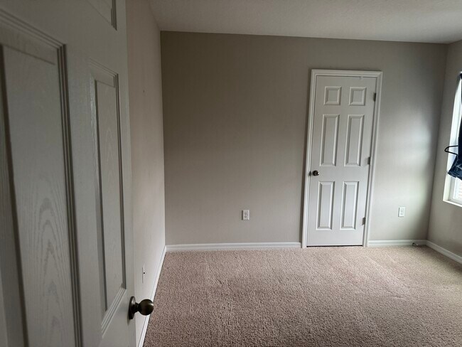 Foto del edificio - 14631 Brumby Ridge Ave