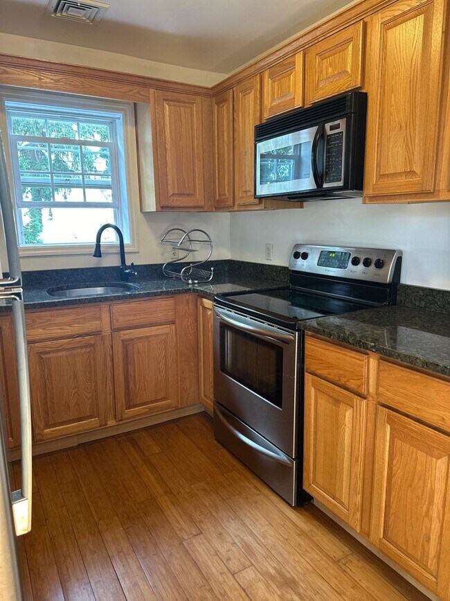 Foto del edificio - 226-236 River St